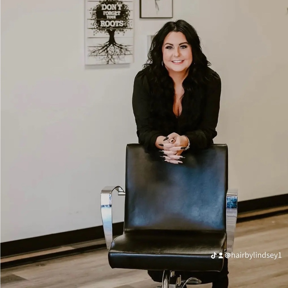 Meet your Posher, Lindsey